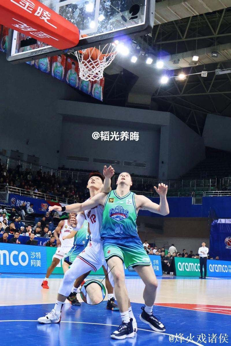 天津单赛季三胜广东！大卫-詹姆斯场均轰43+15